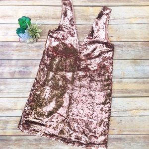 BB DAKOTA SPARKLE MOTION SEQUIN DRESS ROSE GOLD SMALL